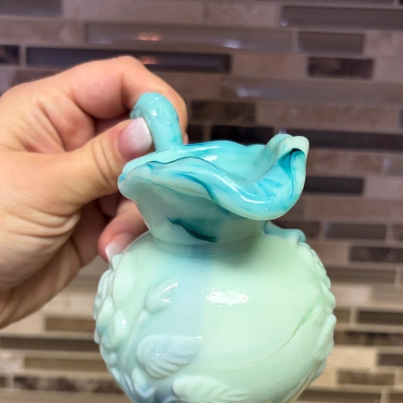 Avon Vintage Jade Mini Pitcher and Basin - Picture 6 of 14